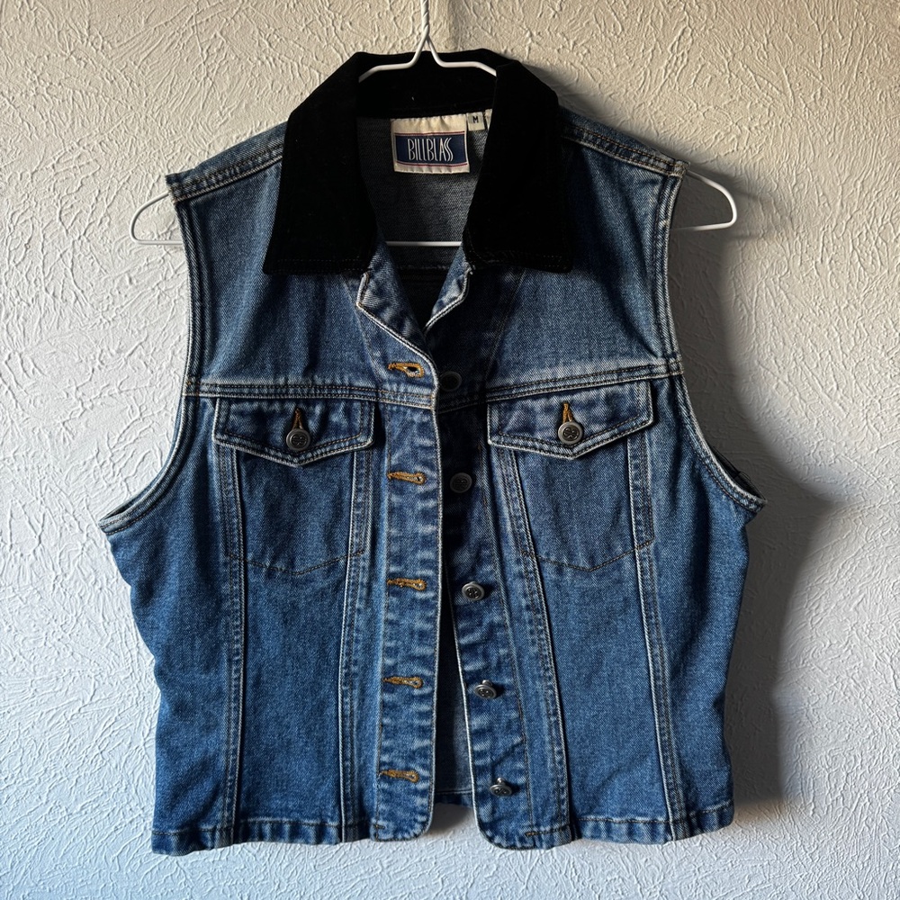 Vintage Bill Blass Denim Vest with Velvet Black Collar 100% Cotton Size L